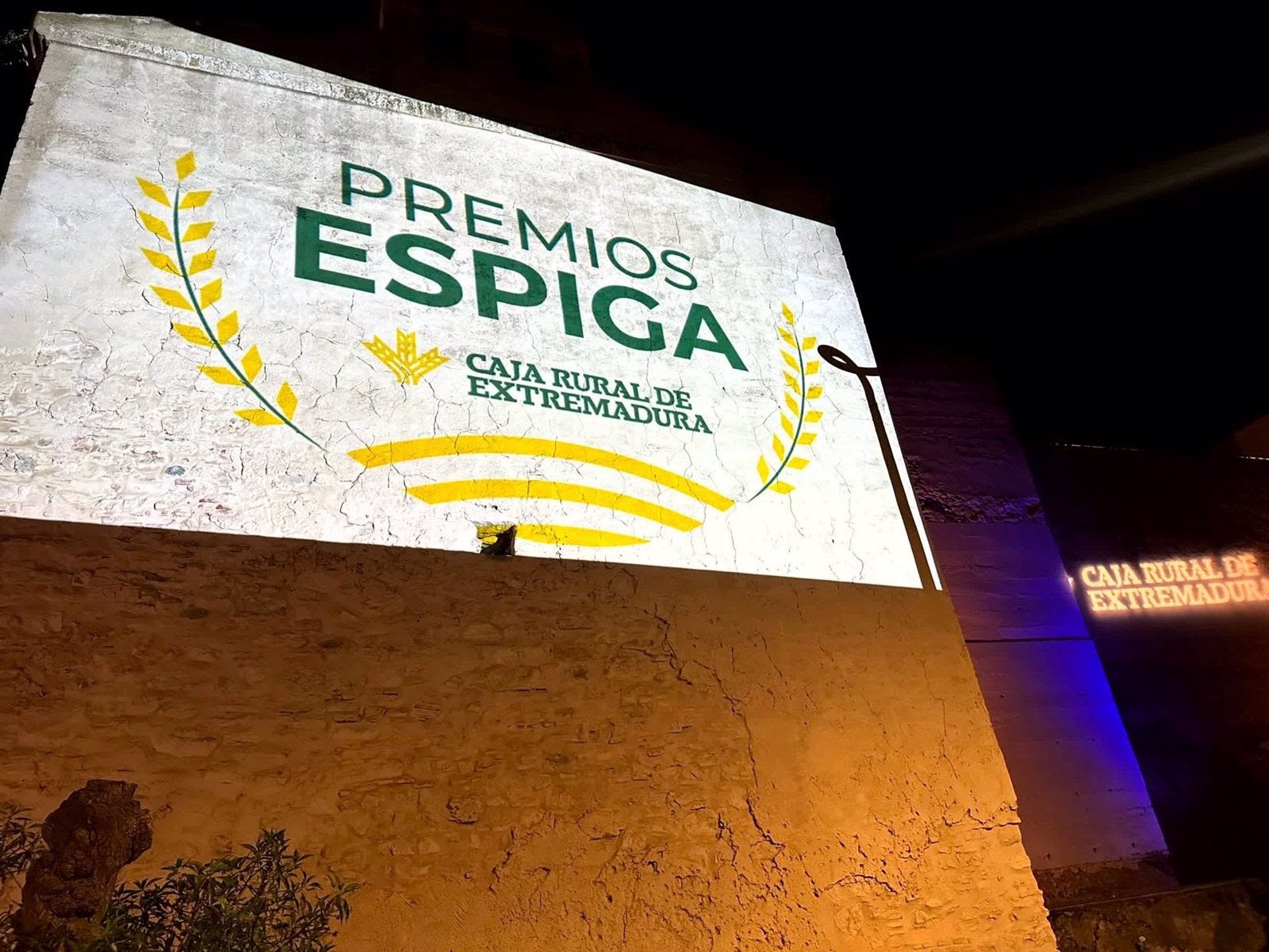 Caja Rural de Extremadura abre la convocatoria de los XXI Premios Espiga 'Impulso de la actividad física y el deporte'' Caja Rural de Extremadura abre la convocatoria de los XXI Premios Espiga 'Impulso de la actividad física y el deporte''
