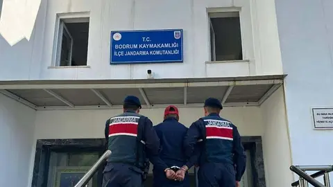 Detenido en Turquía un acusado en España de abusar sexualmente de más de cien niños Detenido en Turquía un acusado en España de abusar sexualmente de más de cien niños