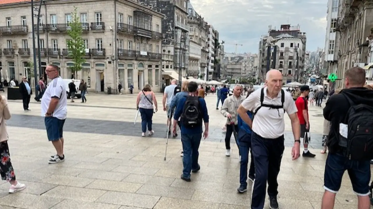 Cruceristas en la Puerta del Sol de Vigo Cruceristas en la Puerta del Sol de Vigo