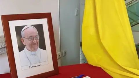 El Arzobispado de Mérida-Badajoz abre un libro de condolencias El Arzobispado de Mérida-Badajoz abre un libro de condolencias