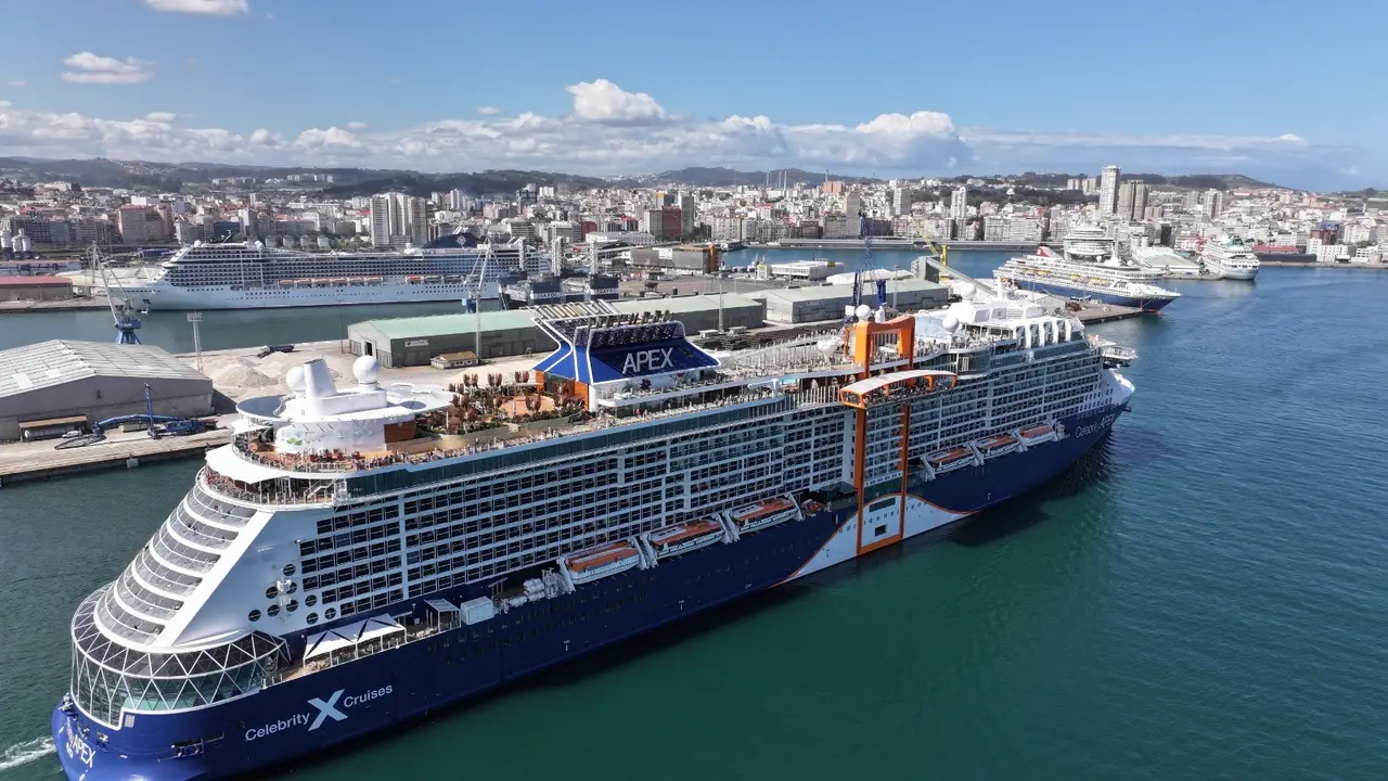 Quíntuple escala de cruceros en el puerto de A Coruña Quíntuple escala de cruceros en el puerto de A Coruña