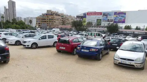 Ocho empresas se presentan para realizar el proyecto de renovación del parking disuasorio de la avenida Beniardá de Benidorm Ocho empresas se presentan para realizar el proyecto de renovación del parking disuasorio de la avenida Beniardá de Benidorm