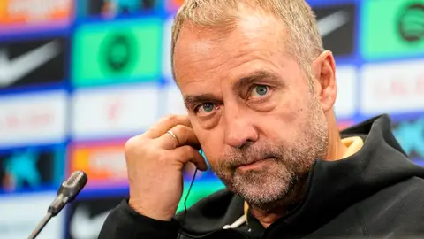 Flick critica el enfado de algunos suplentes por no jugar contra el Celta Flick critica el enfado de algunos suplentes por no jugar contra el Celta