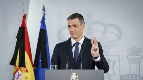 Sólo Sánchez defiende su plan El presidente del Gobierno, Pedro Sánchez, durante su comparecencia en Moncloa sobre el aumento del gasto en defensa