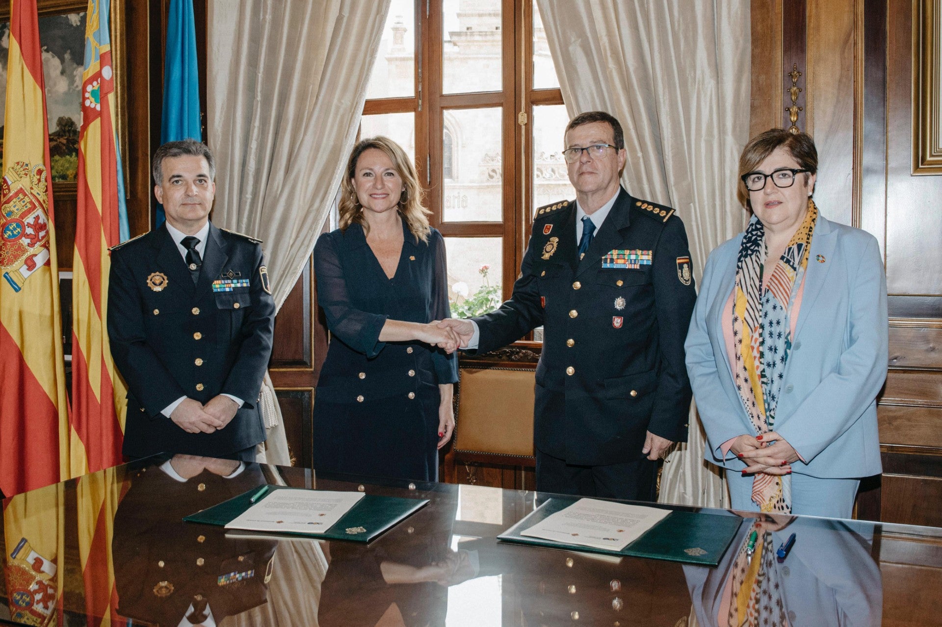 Castelló y la Subdelegación del Gobierno firman el nuevo convenio VioGén para mejorar la atención y protección de las víctimas Castelló y la Subdelegación del Gobierno firman el nuevo convenio VioGén para mejorar la atención y protección de las víctimas