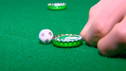 Más de 70 jugadores participan este fin de semana en el XIX Open de Futbolchapas 'Ciudad de Cáceres' Más de 70 jugadores participan este fin de semana en el XIX Open de Futbolchapas 'Ciudad de Cáceres'