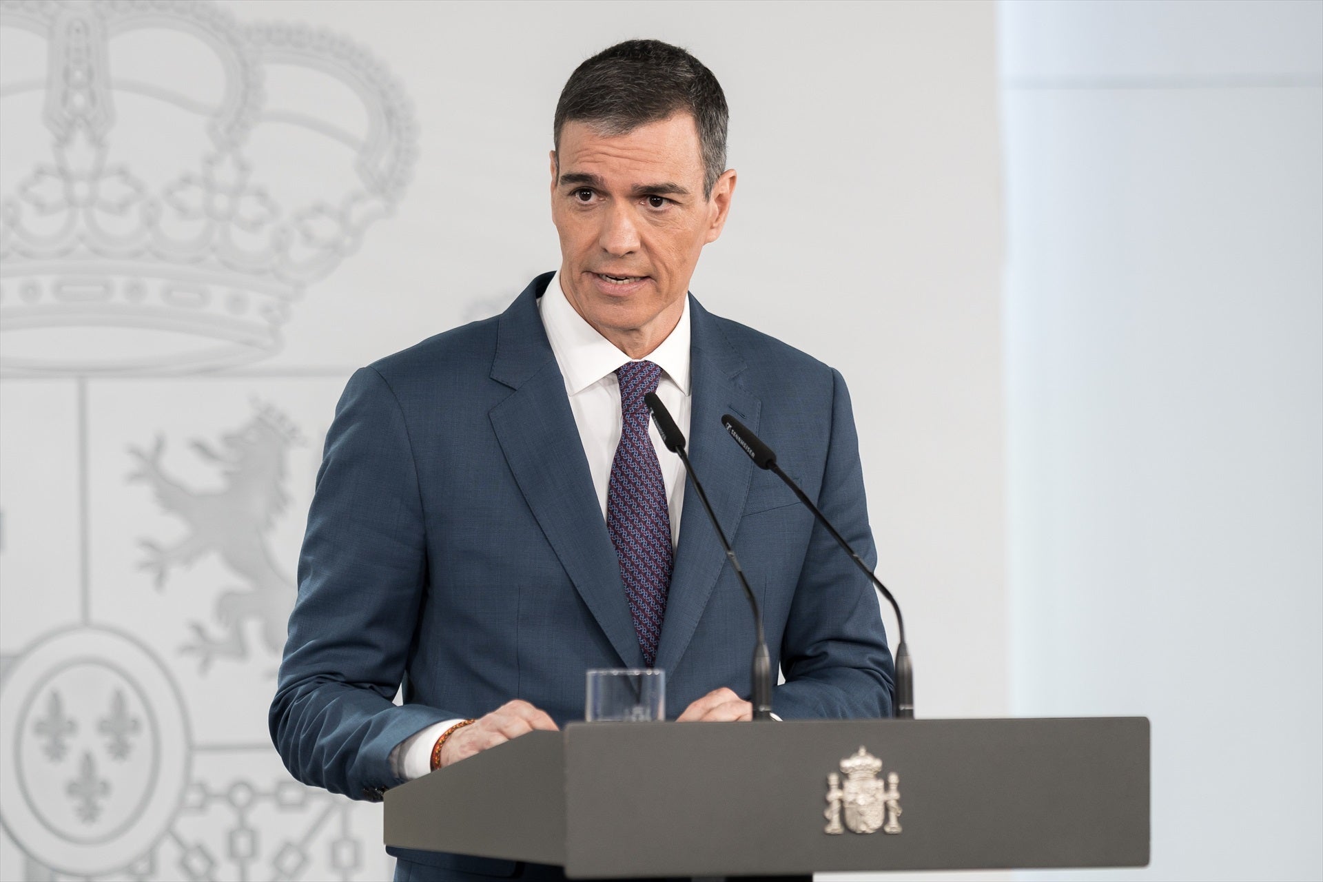 Cuál es la causa del apagón: las discrepancias entre el Gobierno y Red Eléctrica Española Cuál es la causa del apagón: las discrepancias entre el Gobierno y Red Eléctrica Española