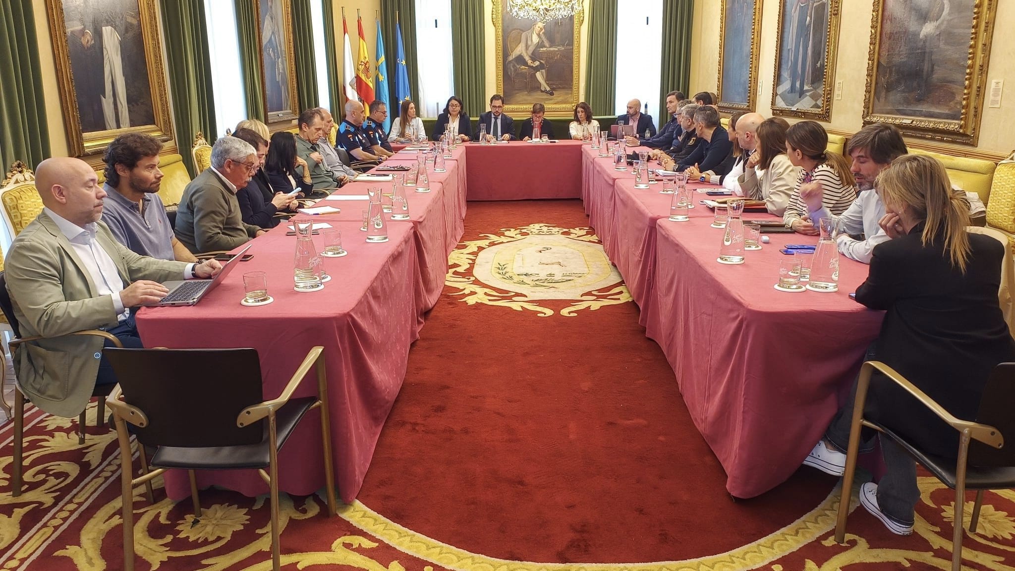 Gijón recupera la plena normalidad Gijón recupera la plena normalidad