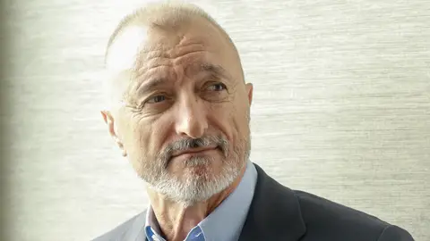 El reproche de Pérez-Reverte a Ayuso: “Muy poca idea de lo que fue Sarajevo”