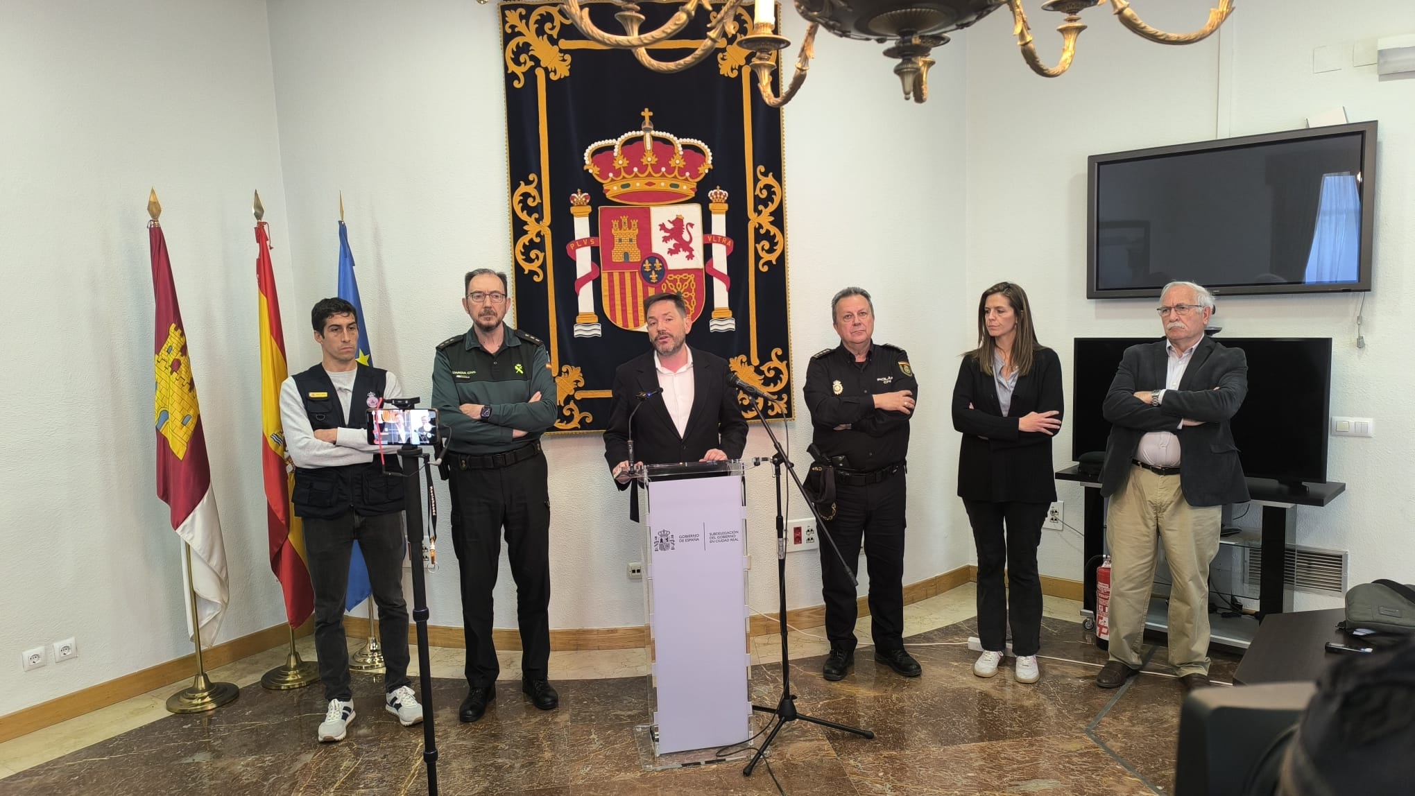 Subdelegado del Gobierno confirma el restablecimiento del suministro eléctrico a toda la provincia de Ciudad Real Subdelegado del Gobierno confirma el restablecimiento del suministro eléctrico a toda la provincia de Ciudad Real