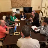 La alcaldesa de Santiago agradece a los compostelanos el comportamiento ejemplar y el civismo demostrado durante el apagón La alcaldesa de Santiago agradece a los compostelanos el comportamiento ejemplar y el civismo demostrado durante el apagón