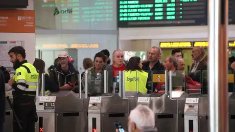 El servei de Rodalies funciona parcialment a Catalunya El servei de Rodalies funciona parcialment a Catalunya