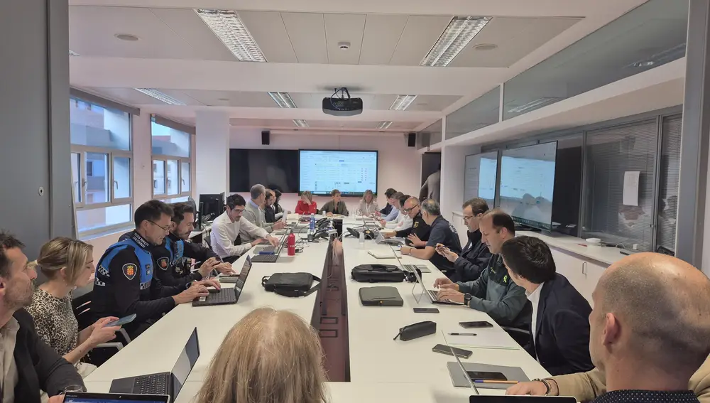 Imagen del gabinete de crisis constituido con motivo del apagón de suministro eléctrico Imagen del gabinete de crisis constituido con motivo del apagón de suministro eléctrico