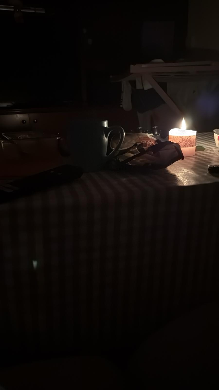 Más de 48 horas después del apagón casi mil personas siguen incomunicadas en Les Useres, Castellón Más de 48 horas después del apagón casi mil personas siguen incomunicadas en Les Useres, Castellón