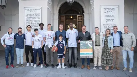 El CP Bosco de baloncesto busca este fin de semana el ascenso a Tercera Federación en el pabellón Guadiana El CP Bosco de baloncesto busca este fin de semana el ascenso a Tercera Federación en el pabellón Guadiana