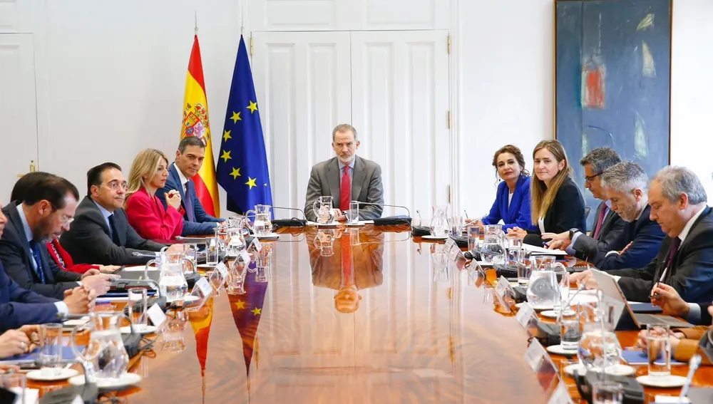 El Rey preside el Consejo de Seguridad Nacional en Moncloa. El Rey preside el Consejo de Seguridad Nacional en Moncloa.