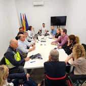 Orihuela priorizó el suministro de gasoil para equipos electrógenos en centros sanitarios y la seguridad ciudadana Orihuela priorizó el suministro de gasoil para equipos electrógenos en centros sanitarios y la seguridad ciudadana