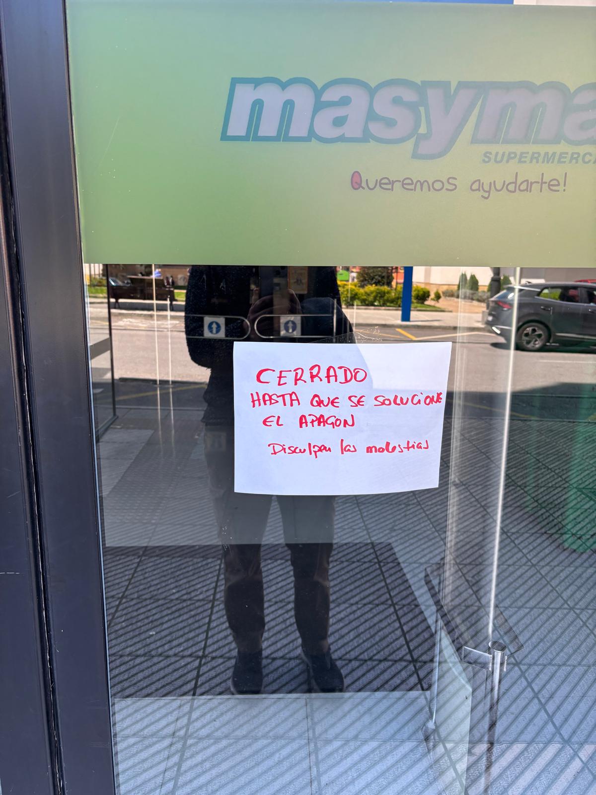 El increíble coste del apagón, según un experto: hasta 1.000 millones de euros El increíble coste del apagón, según un experto: hasta 1.000 millones de euros