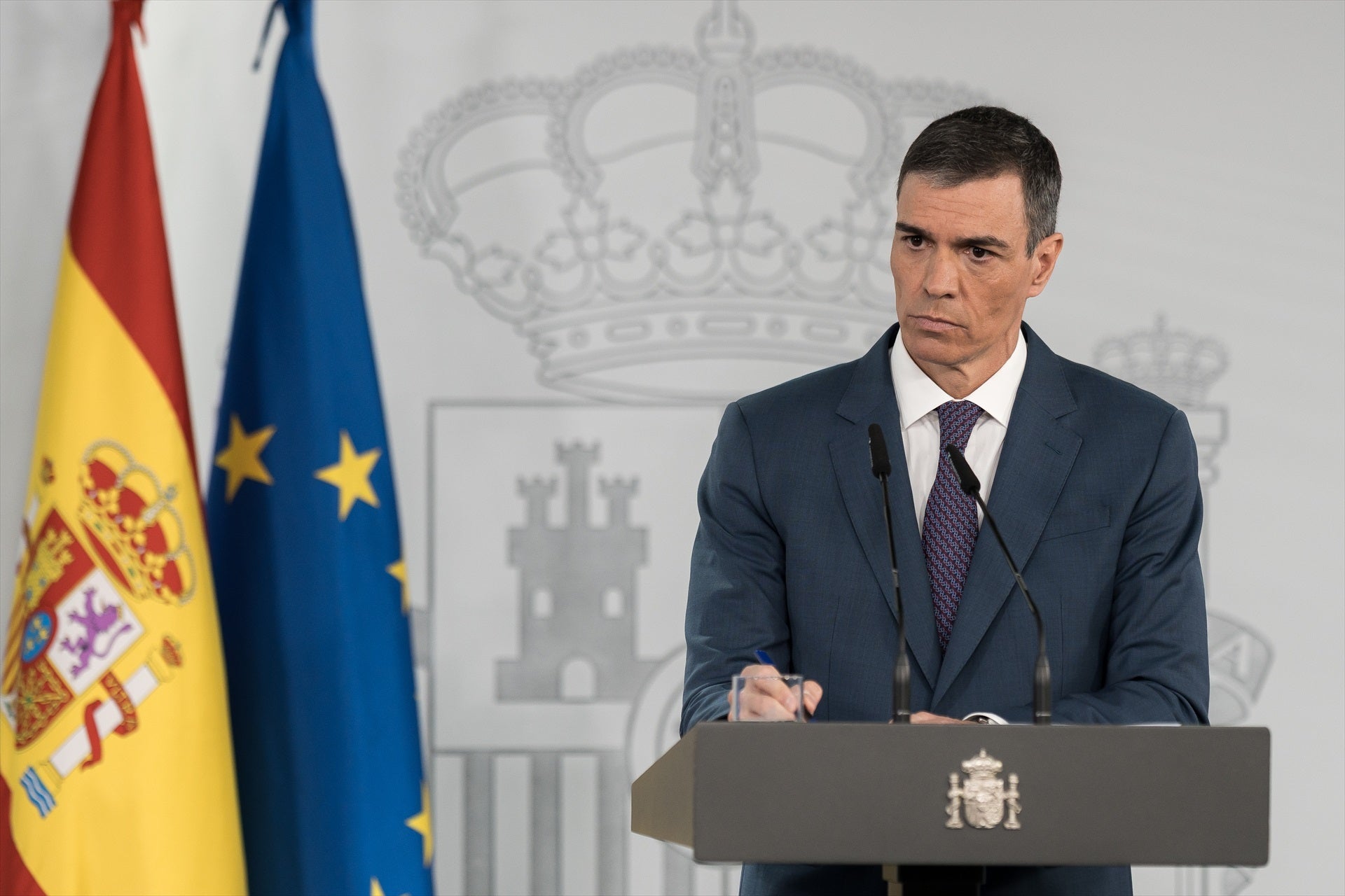 Pedro Sánchez, el hombre de las mil crisis: del covid, la DANA, un volcán, una guerra o el gran apagón Pedro Sánchez, el hombre de las mil crisis: del covid, la DANA, un volcán, una guerra o el gran apagón