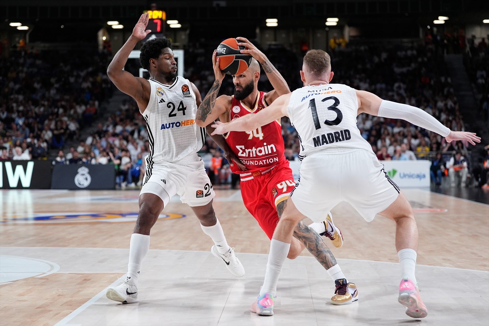 El Olympiacos deja al Real Madrid sin Final Four El Olympiacos deja al Real Madrid sin Final Four