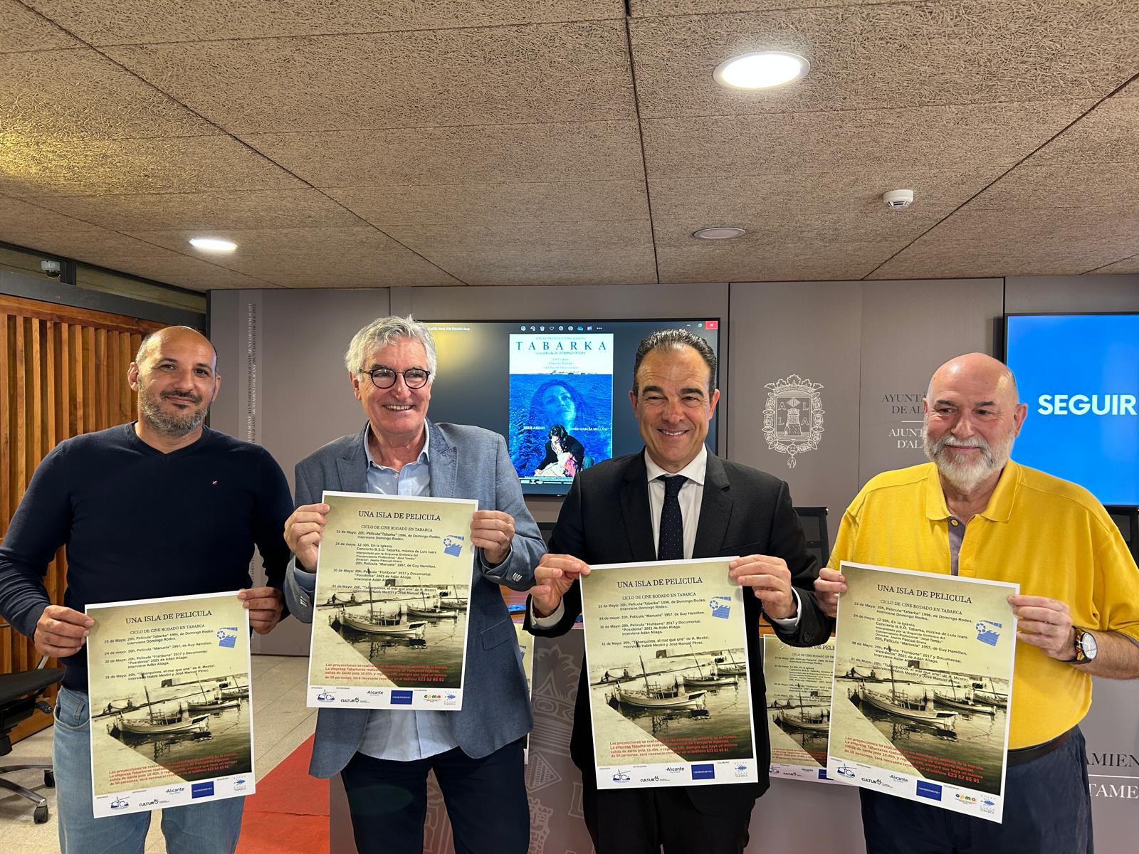 Tabarca recibe por primera vez a una orquesta sinfónica de la mano del "Ciclo de Cine" Tabarca recibe por primera vez a una orquesta sinfónica de la mano del "Ciclo de Cine"
