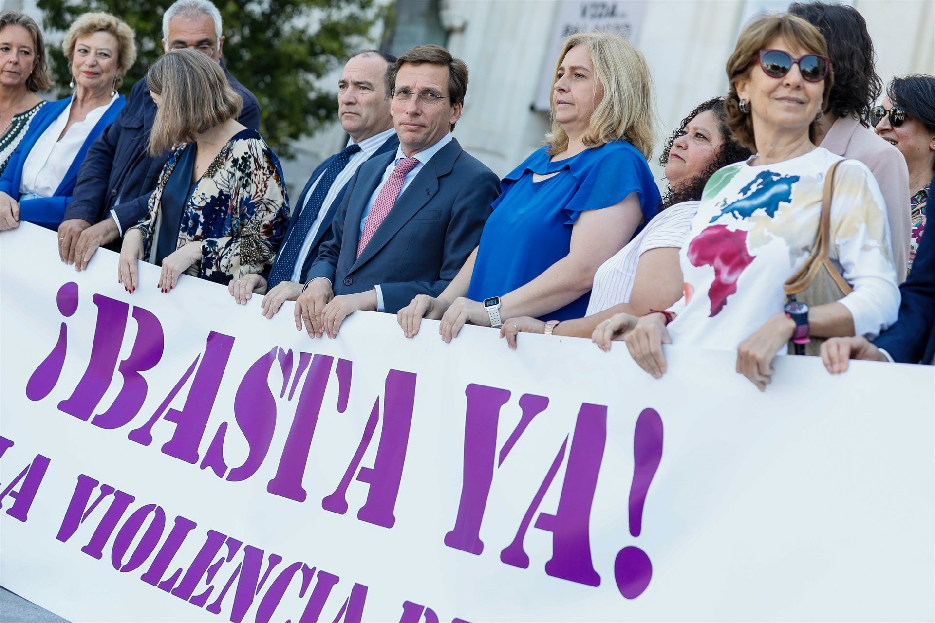 El Ayuntamiento de Madrid unificará, en un centro por distrito, la atención a víctimas de violencia de género y los espacios de igualdad El Ayuntamiento de Madrid unificará, en un centro por distrito, la atención a víctimas de violencia de género y los espacios de igualdad