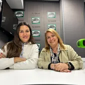 Sandra con Indhira Pimentel Sandra con Indhira Pimentel