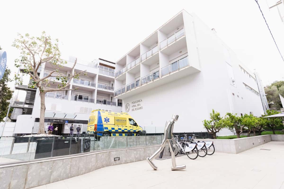 Fallece la joven de 17 años ingresada en la UCI tras el grave accidente de tráfico ocurrido en Ibiza el 30 de abril Fallece la joven de 17 años ingresada en la UCI tras el grave accidente de tráfico ocurrido en Ibiza el 30 de abril