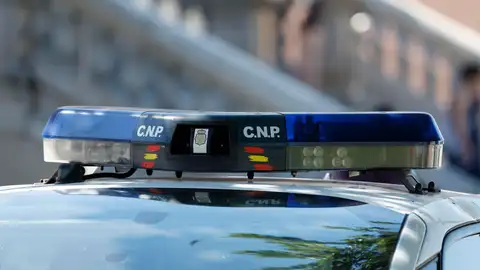 Detalle de las sirenas de una patrulla de la Policía Nacional. Detalle de las sirenas de una patrulla de la Policía Nacional.