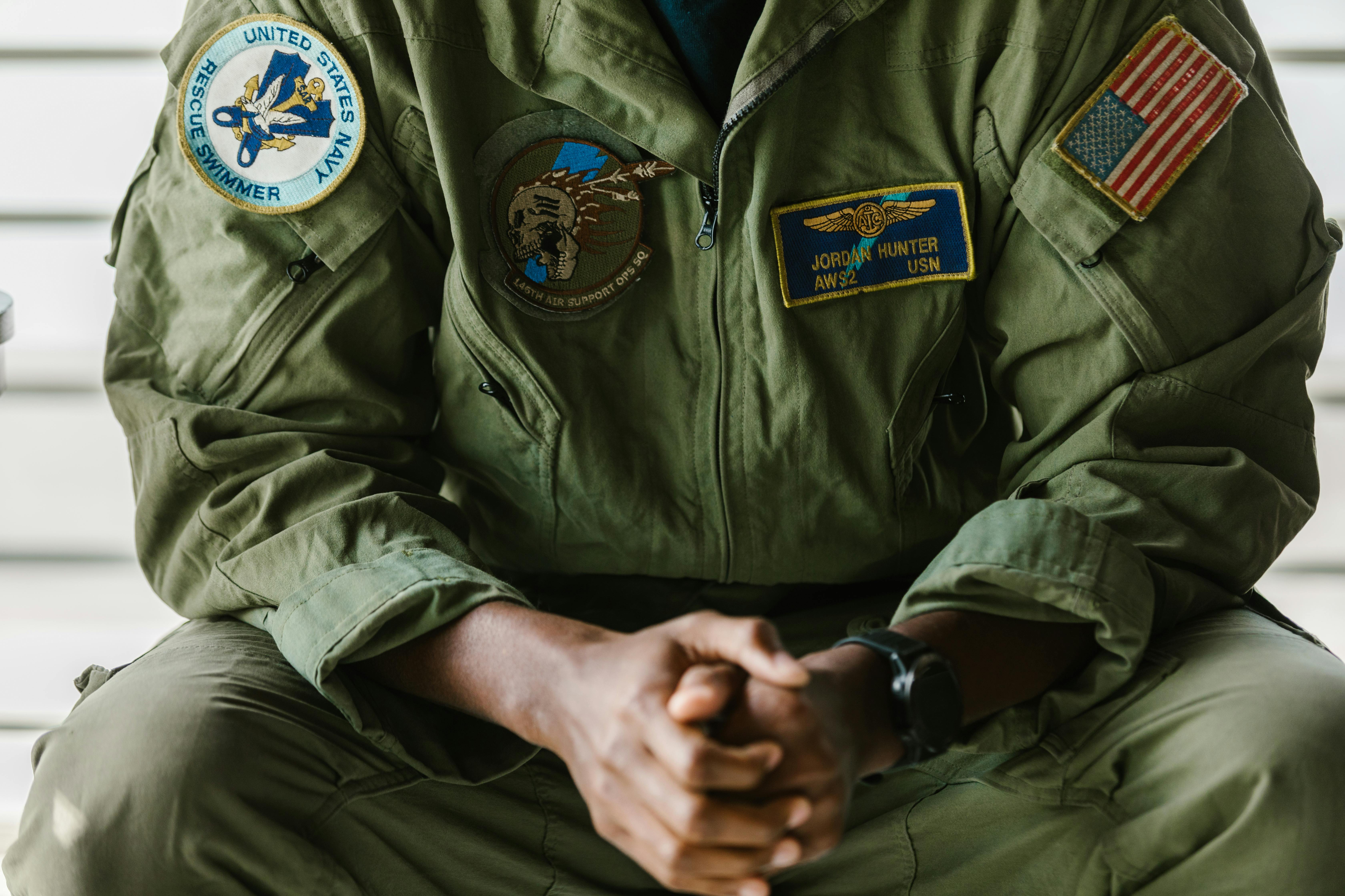 Estados Unidos readmite a militares expulsados por rechazar la vacunar contra el covid Estados Unidos readmite a militares expulsados por rechazar la vacunar contra el covid