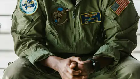 Estados Unidos readmite a militares expulsados por rechazar la vacunar contra el covid Estados Unidos readmite a militares expulsados por rechazar la vacunar contra el covid