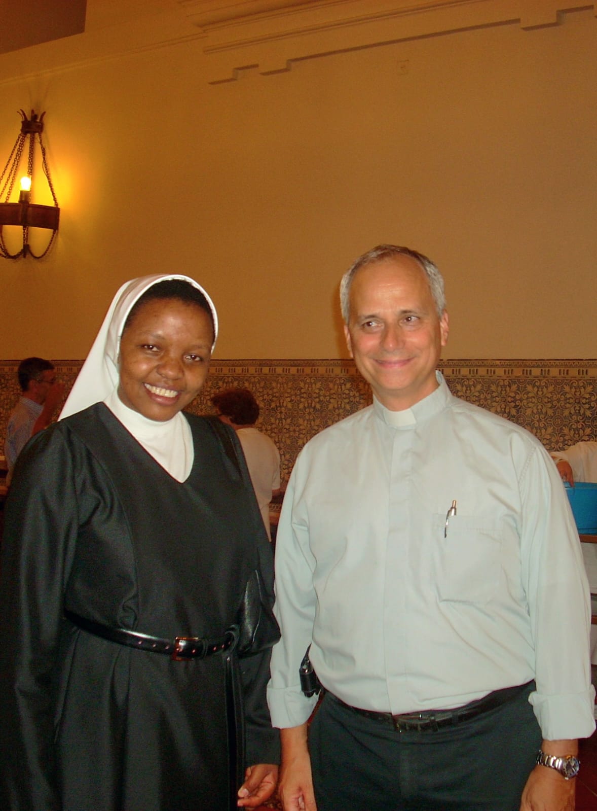 Así fue la visita del nuevo Papa León XIV a las monjas de San Sebastián en Orihuela Así fue la visita del nuevo Papa León XIV a las monjas de San Sebastián en Orihuela