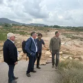 El conseller Gan Pampols visitando Alfarb y Alginet en el proceso de reconstrucción tras La Dana El conseller Gan Pampols visitando Alfarb y Alginet en el proceso de reconstrucción tras La Dana