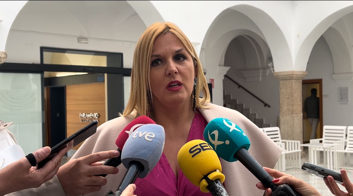 Elena Manzano asegura que el Estado debe proponer un modelo de financiación autonómica cuanto antes con mayor dotación económica Elena Manzano asegura que el Estado debe proponer un modelo de financiación autonómica cuanto antes con mayor dotación económica