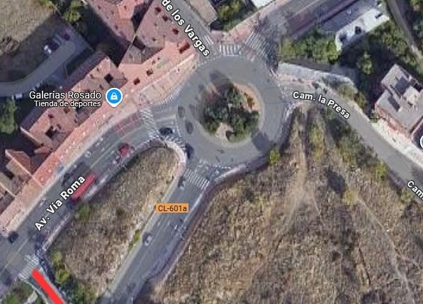 El Ayuntamiento reordenará el tráfico en la rotonda Melitón Martín El Ayuntamiento reordenará el tráfico en la rotonda Melitón Martín