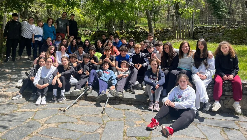 Grupo de alumnos de Asturias y Soria en Guadalajara. Grupo de alumnos de Asturias y Soria en Guadalajara.