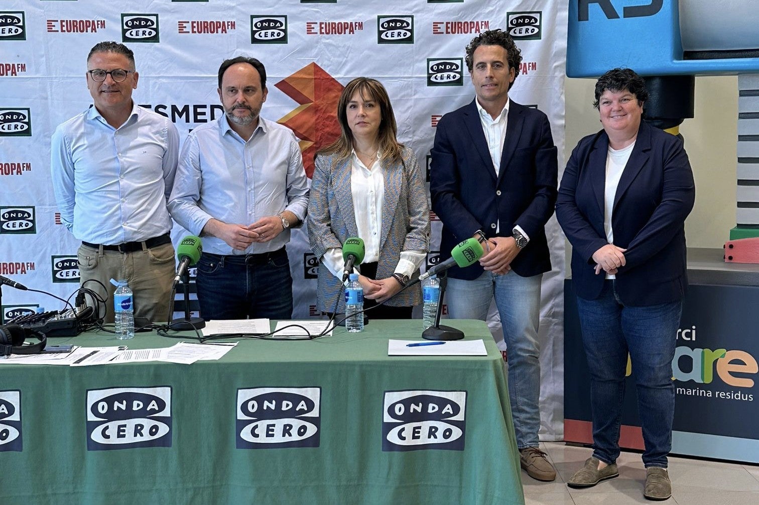 Más de uno Marina Baixa desde Complejo Ambiental El Campello Más de uno Marina Baixa desde Complejo Ambiental El Campello