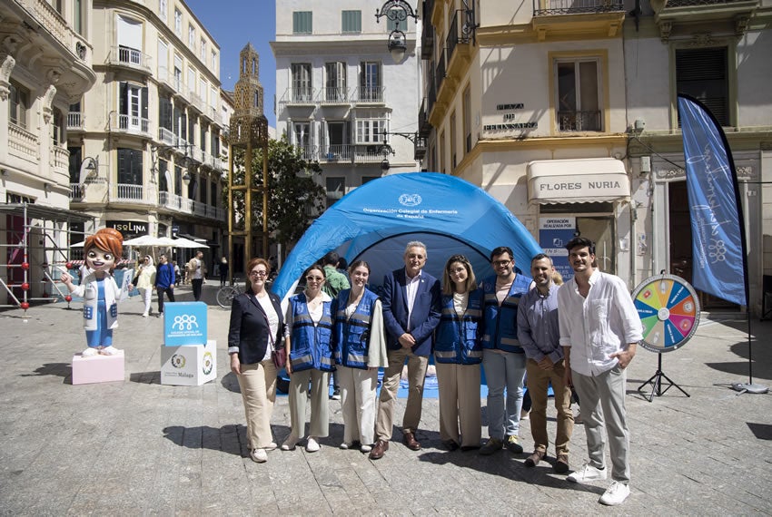 Málaga se vuelca con sus enfermeras en el Día Internacional de la Enfermería Málaga se vuelca con sus enfermeras en el Día Internacional de la Enfermería