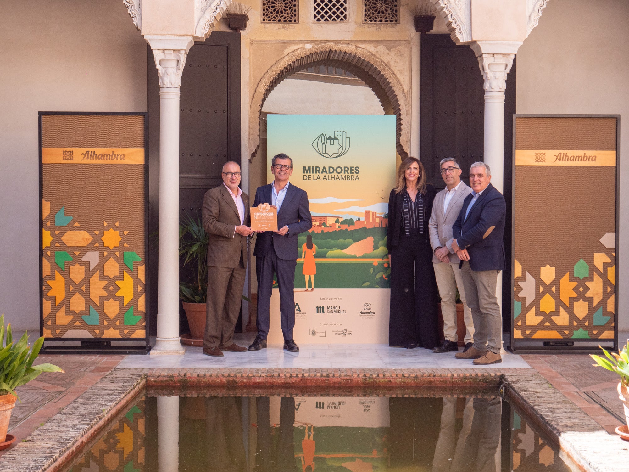 El Patronato lanza los premios “Miradores de la Alhambra” para distinguir a los establecimientos que miran por el patrimonio granadino El Patronato lanza los premios “Miradores de la Alhambra” para distinguir a los establecimientos que miran por el patrimonio granadino
