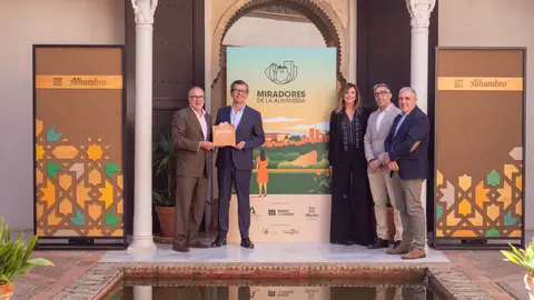 El Patronato lanza los premios “Miradores de la Alhambra” para distinguir a los establecimientos que miran por el patrimonio granadino El Patronato lanza los premios “Miradores de la Alhambra” para distinguir a los establecimientos que miran por el patrimonio granadino