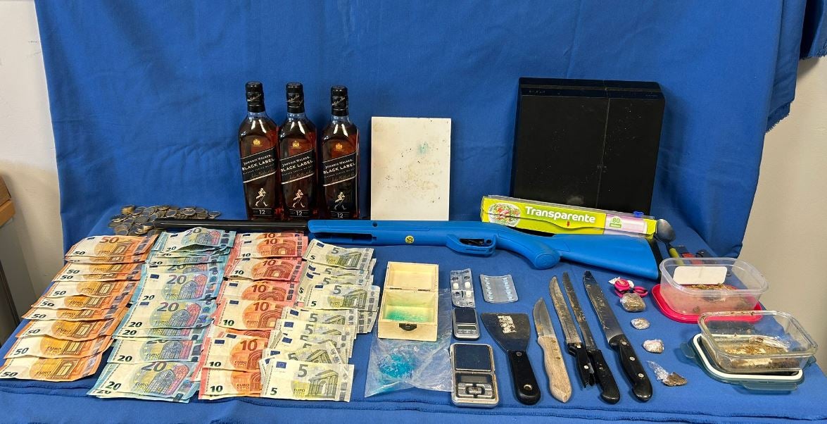 Policía Nacional desmantela un punto de venta de droga en la zona de “Las Ochenta” Policía Nacional desmantela un punto de venta de droga en la zona de “Las Ochenta”