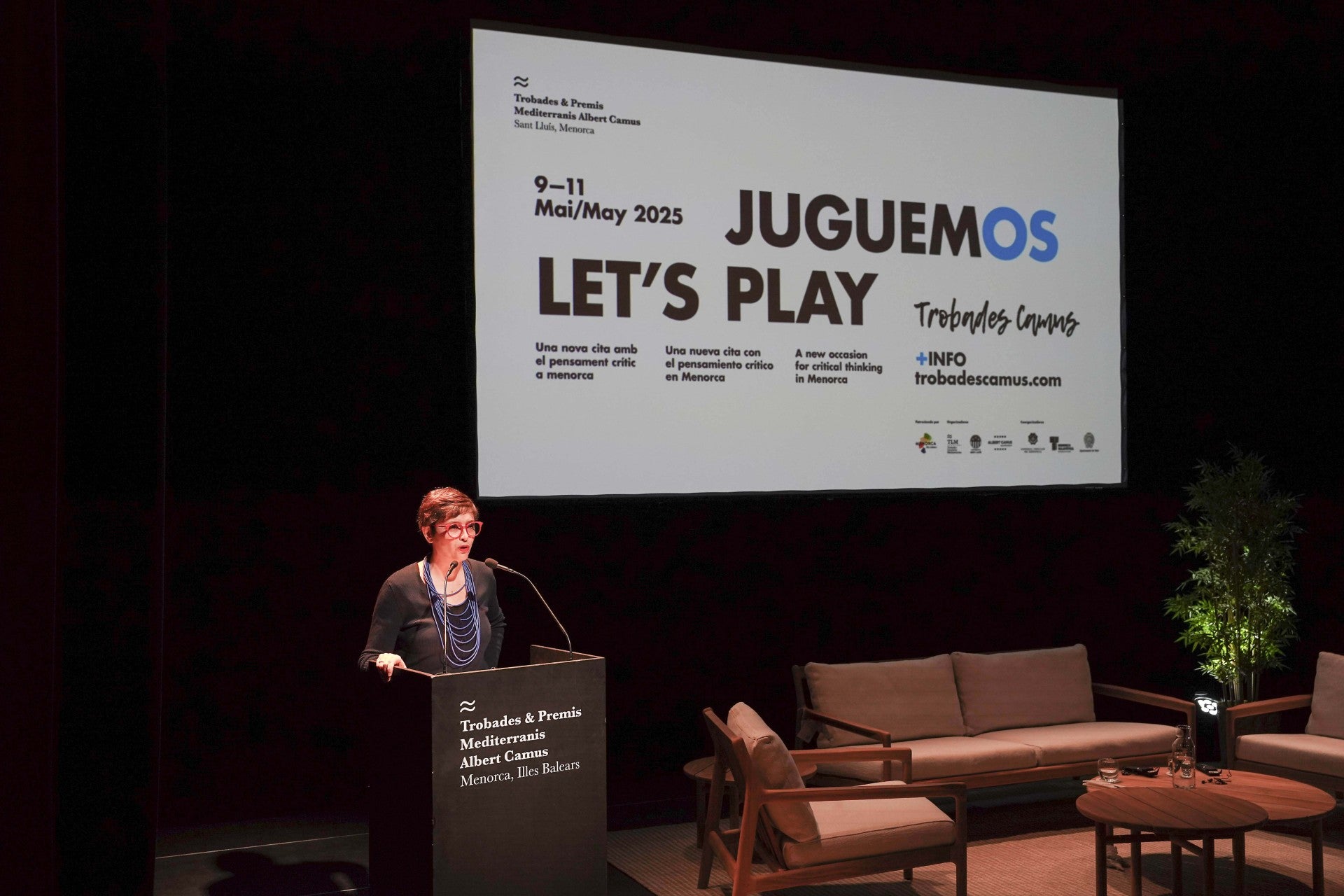 Las Trobades Camus baten récord de asistencia con una mirada lúdica sobre la realidad Las Trobades Camus baten récord de asistencia con una mirada lúdica sobre la realidad