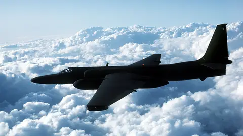 https:es.wikipedia.org/wiki/Lockheed_U-2 https:es.wikipedia.org/wiki/Lockheed_U-2