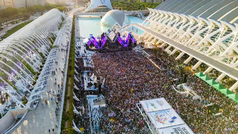 Love the 90´s Valencia Love the 90´s Valencia