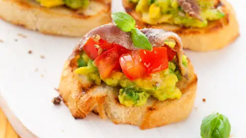 Anchoas y tomate Anchoas y tomate
