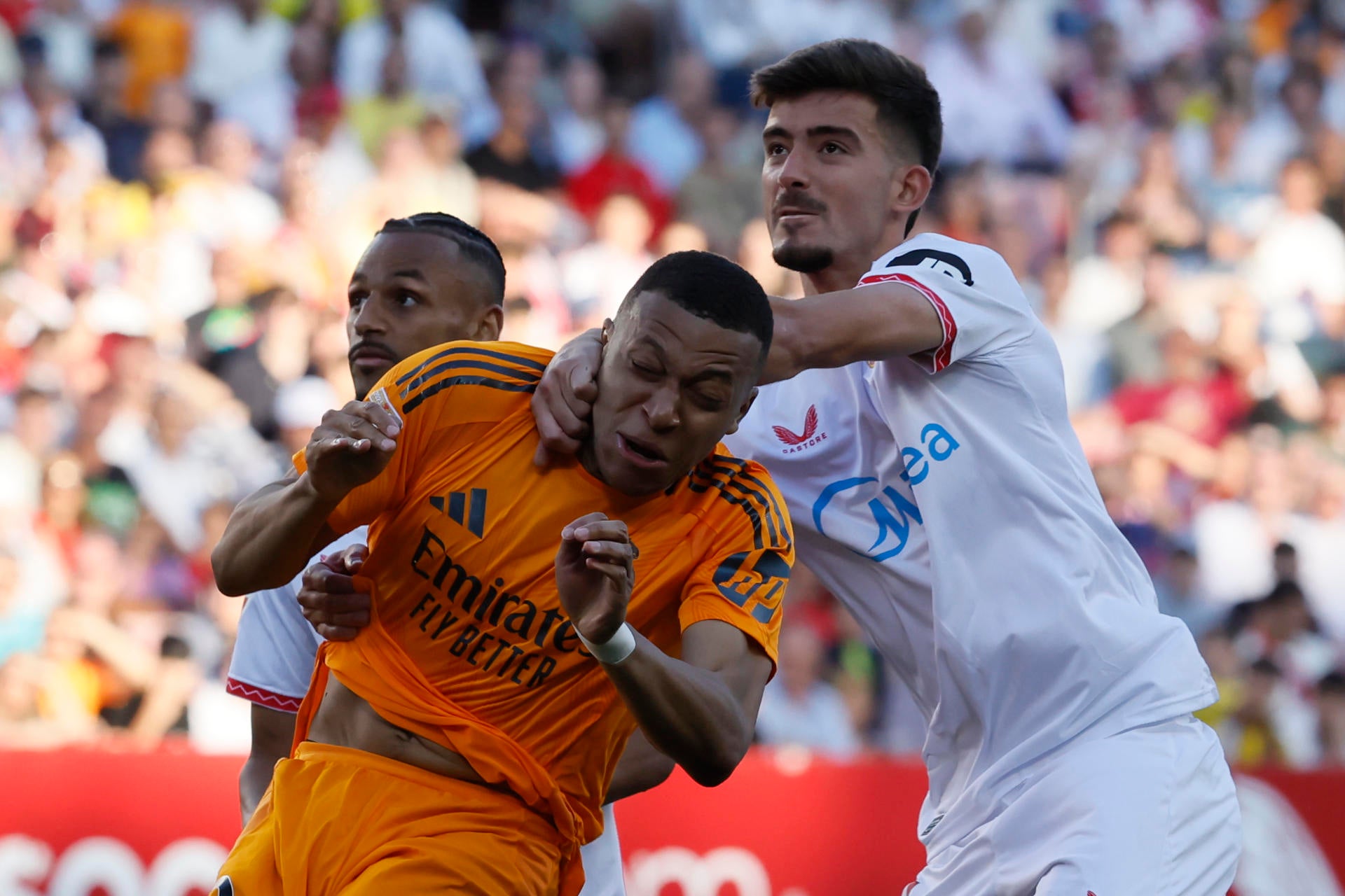 Kike Salas podría meterse en un lío considerable Kike Salas podría meterse en un lío considerable