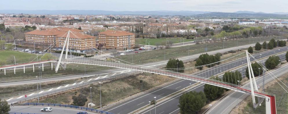 La pasarela ciclopeatonal entre Ciudad Real y Miguelturra se pondrá en marcha en agosto o septiembre La pasarela ciclopeatonal entre Ciudad Real y Miguelturra se pondrá en marcha en agosto o septiembre