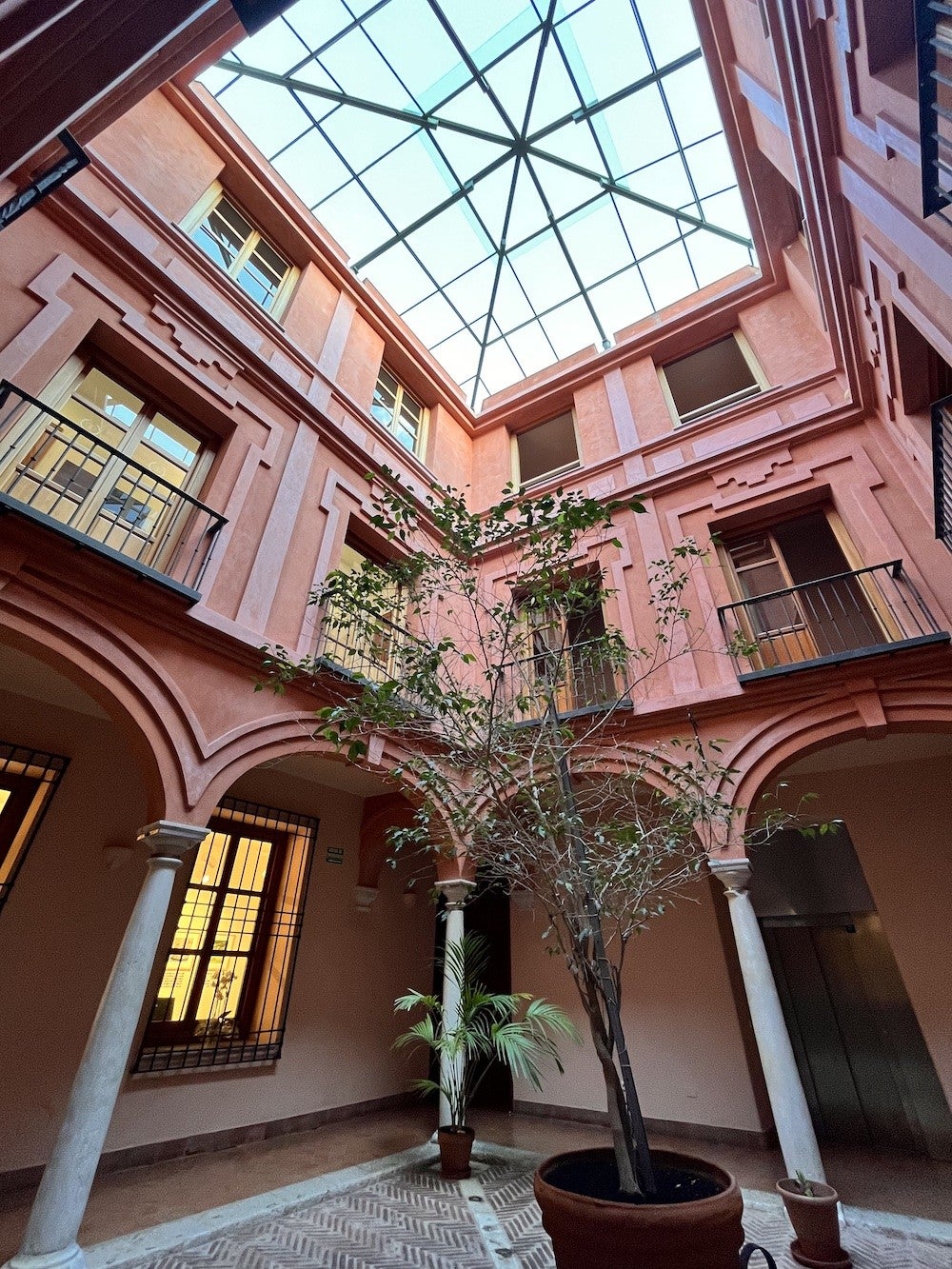 Del 23 al 25 de mayo, el festival de arquitectura Open House abre gratuitamente los edificios más inaccesibles y emblemáticos Del 23 al 25 de mayo, el festival de arquitectura Open House abre gratuitamente los edificios más inaccesibles y emblemáticos