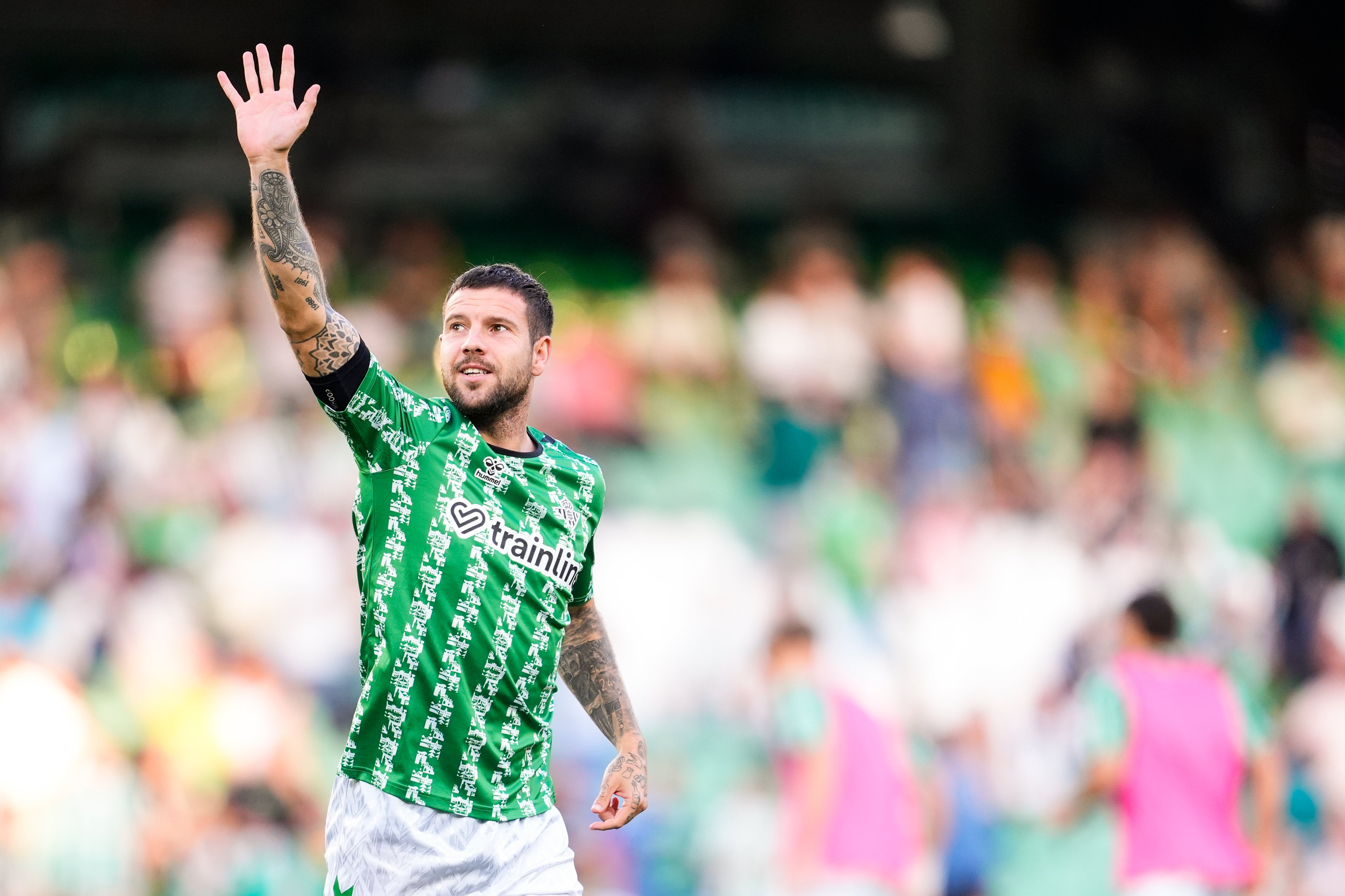 Aitor Ruibal, jugador del Betis: "Lo primordial es que el vestuario sea sano, así se construye un gran equipo" Aitor Ruibal, jugador del Betis: "Lo primordial es que el vestuario sea sano, así se construye un gran equipo"