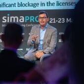 Pablo Rodríguez, consejero de Vivienda del Gobierno de Canarias, en el foro SIMAPRO en Madrid